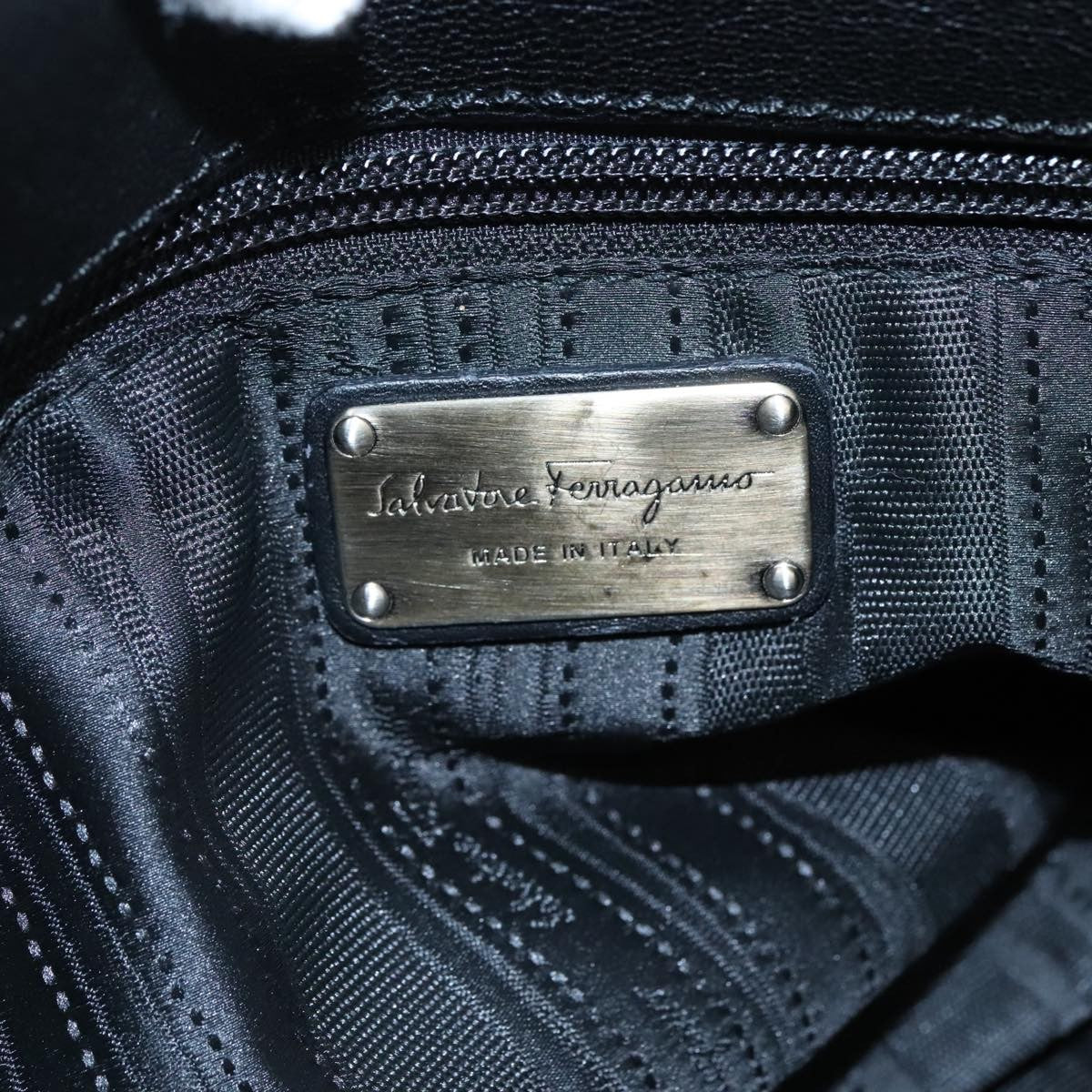 Salvatore Ferragamo Gancini Leather Black Leather Handbag (Pre-Owned)