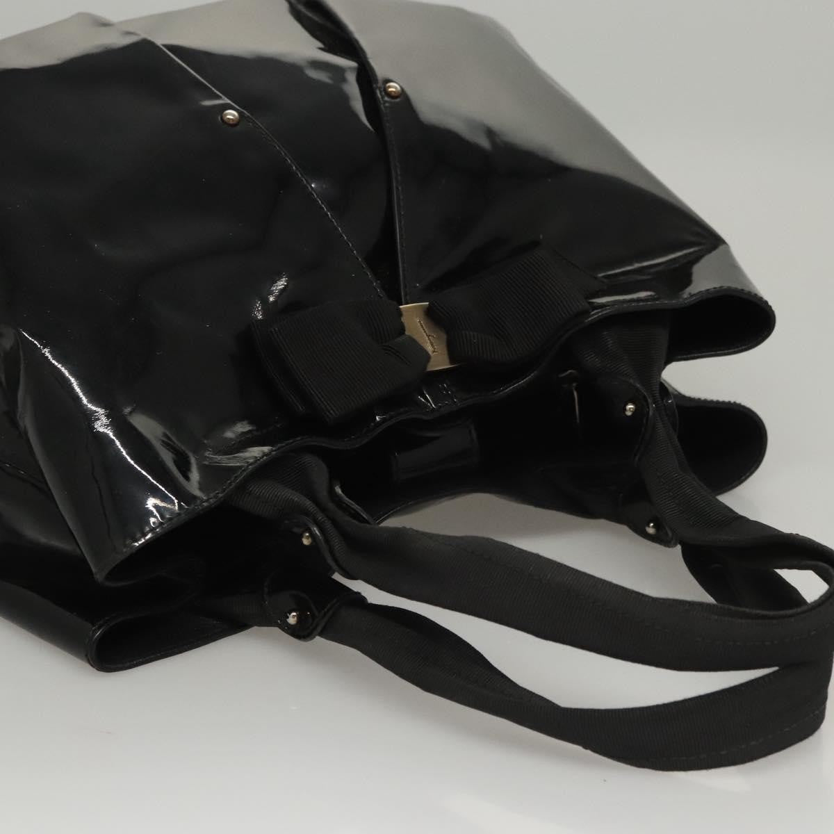 Salvatore Ferragamo Vala Patent Leather Black Patent_Leather Handbag (Pre-Owned)