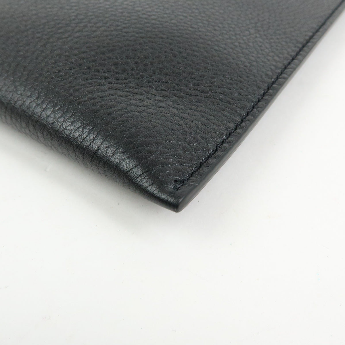 Valentino Garavani Vintage Leather Black Leather Shoulder Bag Bag (Pre-Owned)