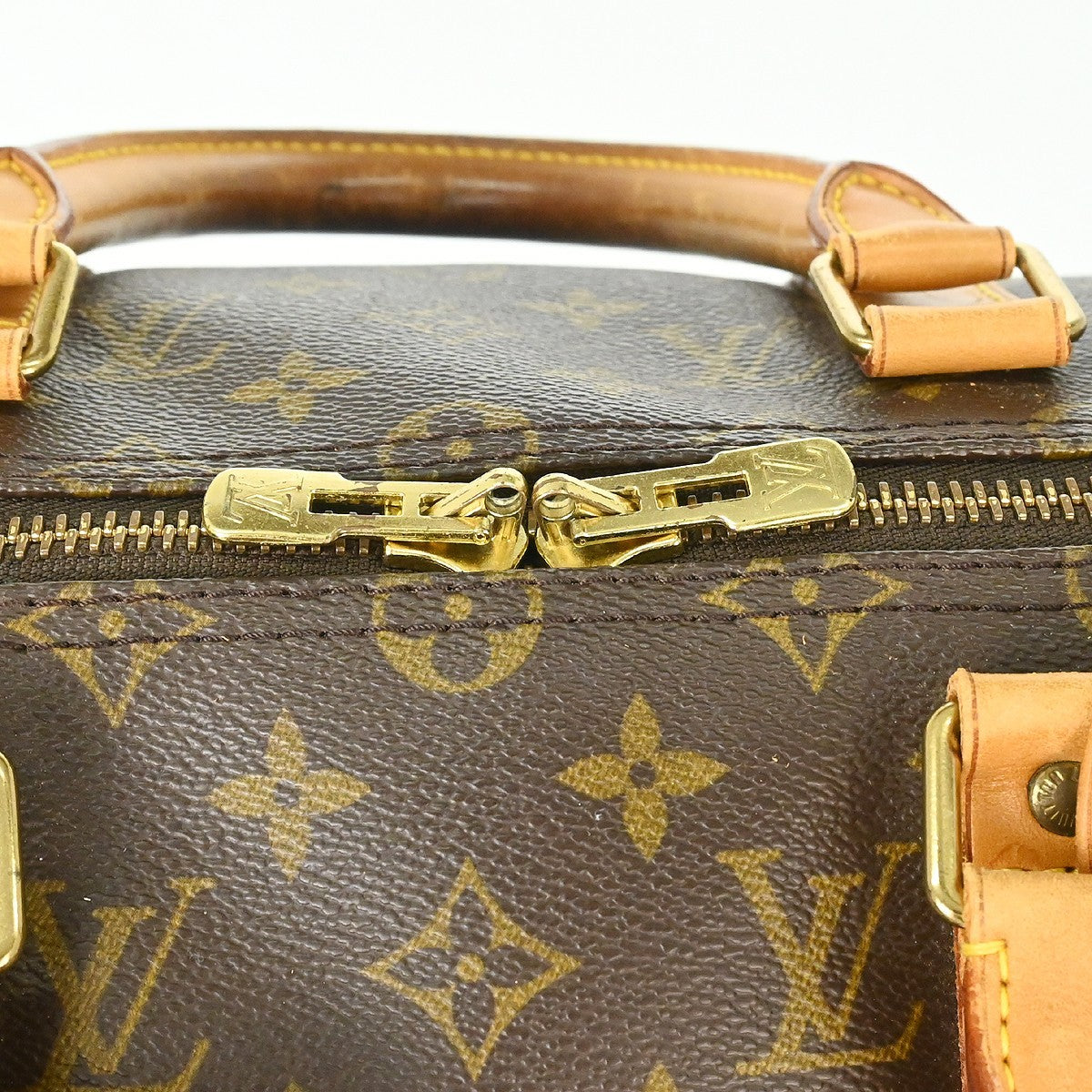 Louis Vuitton Keepall Monogram Canvas Brown Canvas Travel Bag Bag (Pre-Owned)