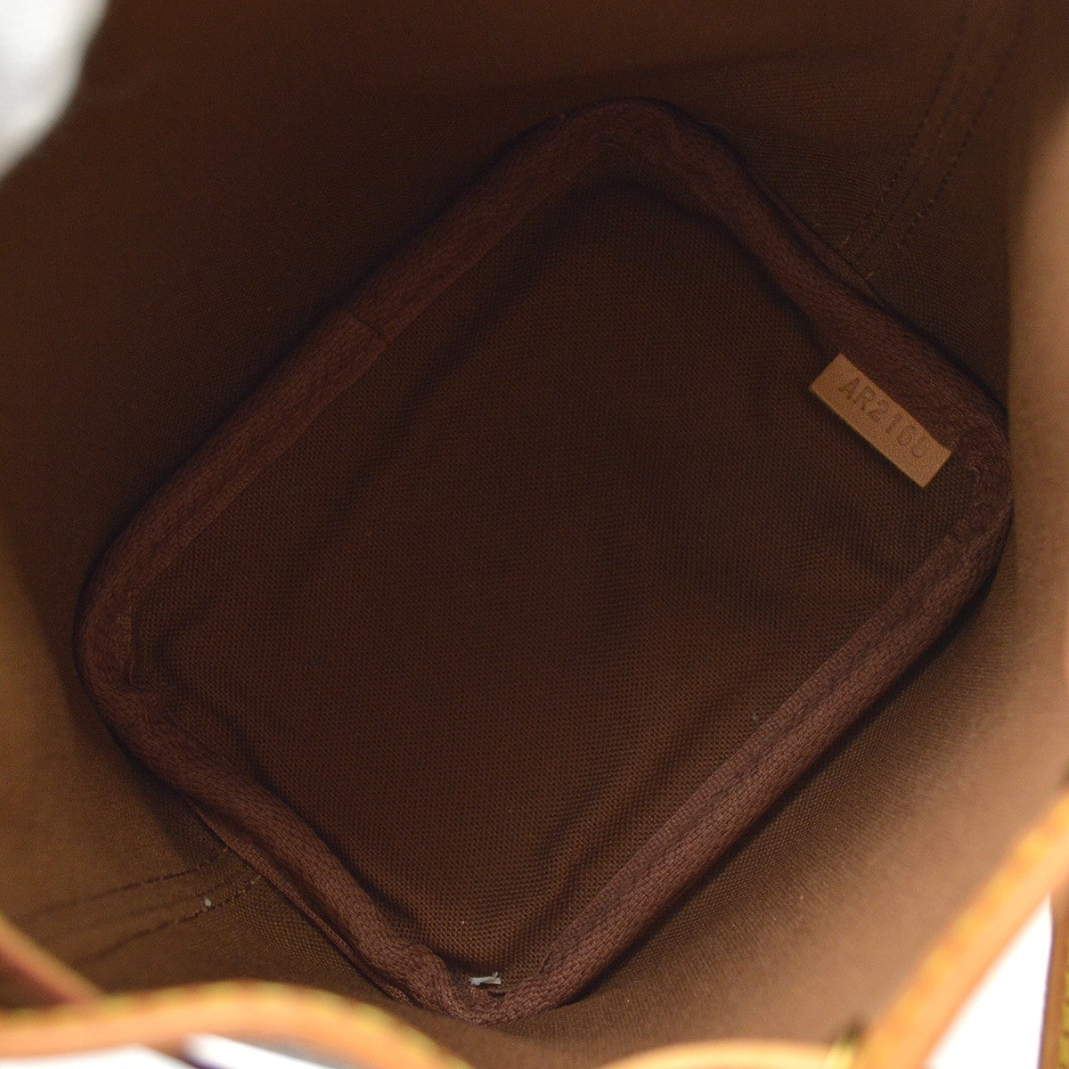 Louis Vuitton Noe Monogram Canvas Brown Canvas Shoulder Bag Bag (Pre-Owned)