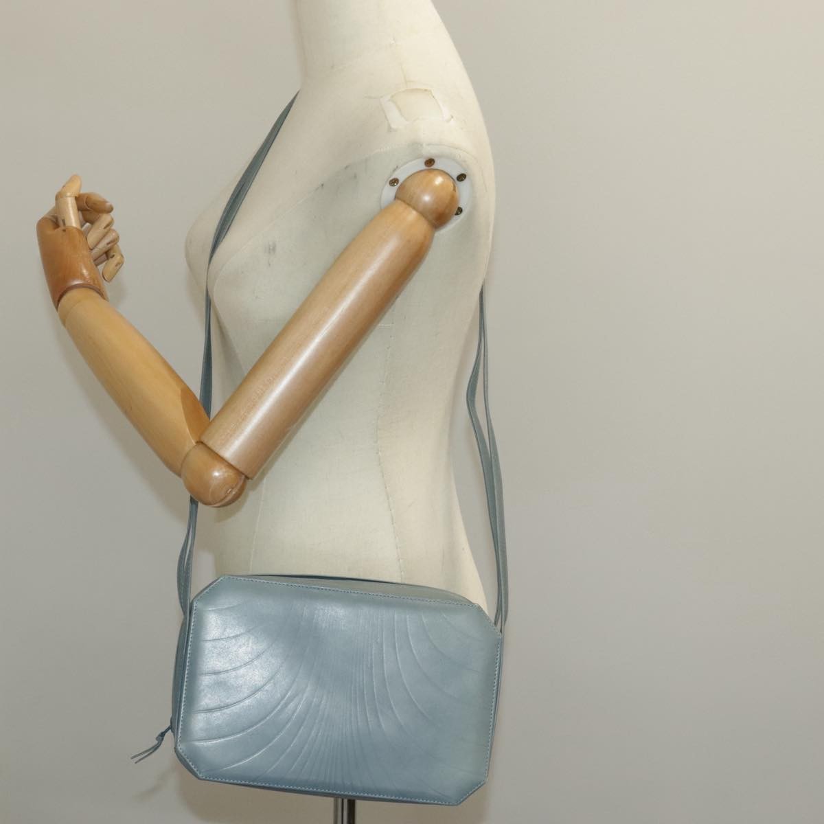 Versace Vintage Leather Blue Leather Shoulder Bag Bag (Pre-Owned)