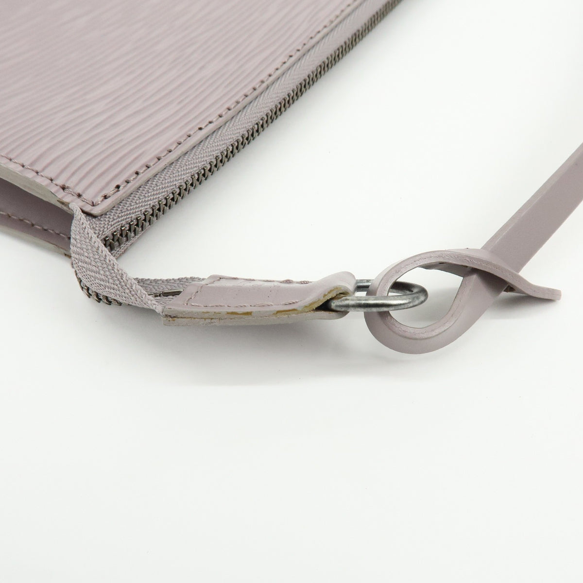 Louis Vuitton Pochette Accessoires Epi Leather Purple Leather Clutche & Pouche Bag (Pre-Owned)