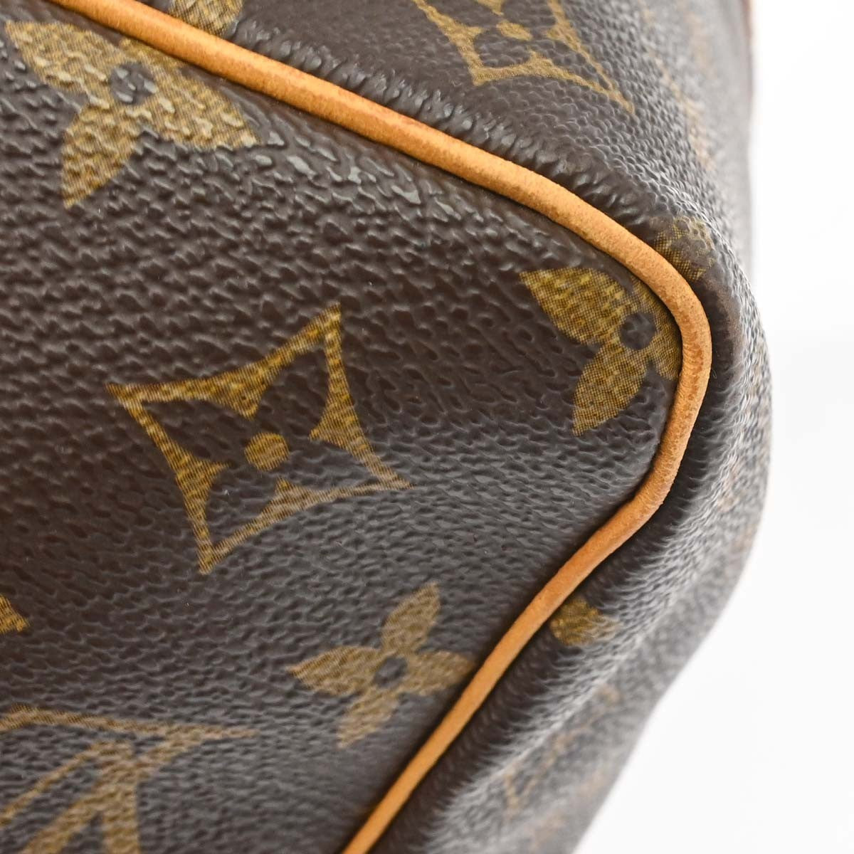 Louis Vuitton Keepall Monogram Canvas Brown Canvas Travel Bag Bag (Pre-Owned)