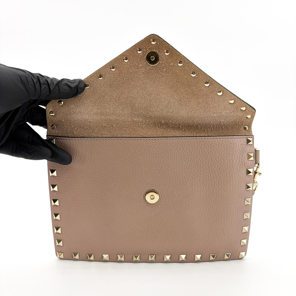 Valentino Garavani Rockstud Envelope Wristlet Clutch Leather Beige Leather Clutche & Pouche Bag (Pre-Owned)