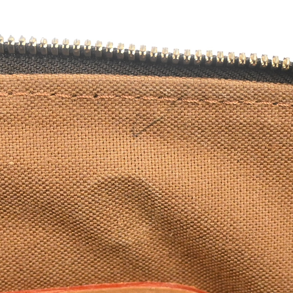 Louis Vuitton Alma Monogram Brown Canvas Handbag (Pre-Owned)
