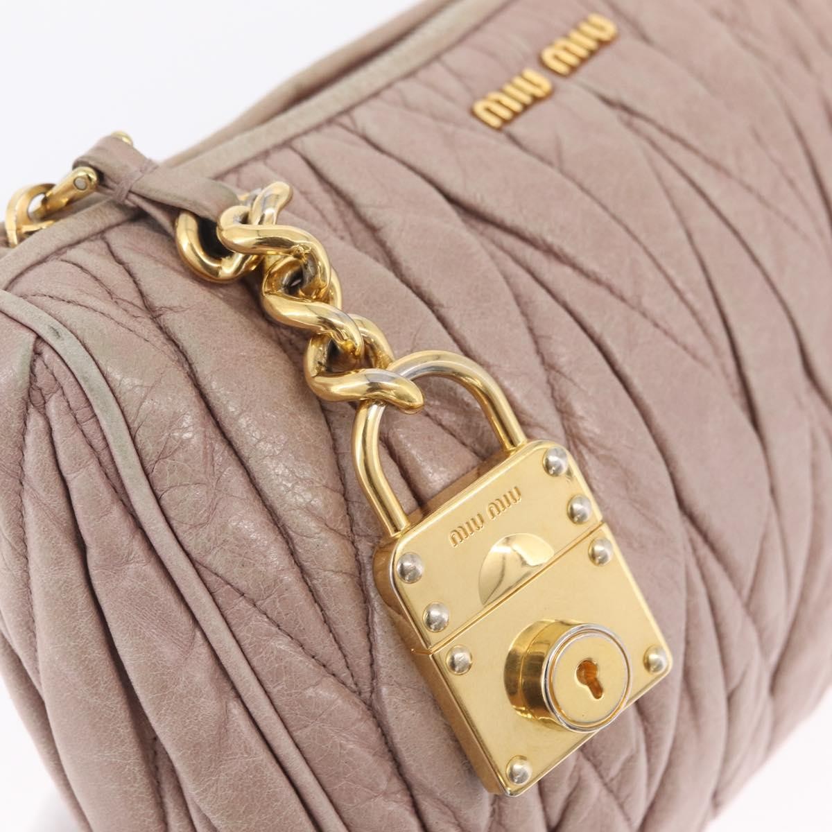 Miu Miu Shoulder Matelasse Leather Pink Leather Shoulder Bag Bag (Pre-Owned)