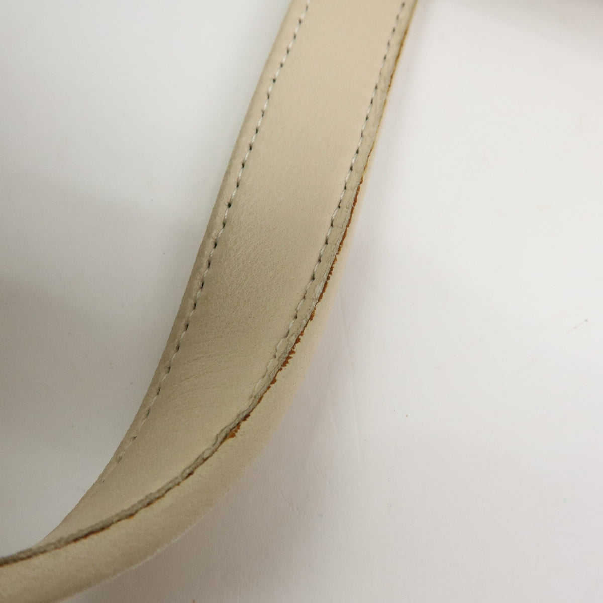 Loewe Anagram Leather Beige Leather Tote Bag Bag (Pre-Owned)