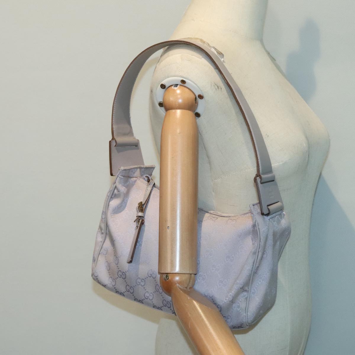 Gucci Purple Canvas Shoulder Bag (Pre-Owned)
