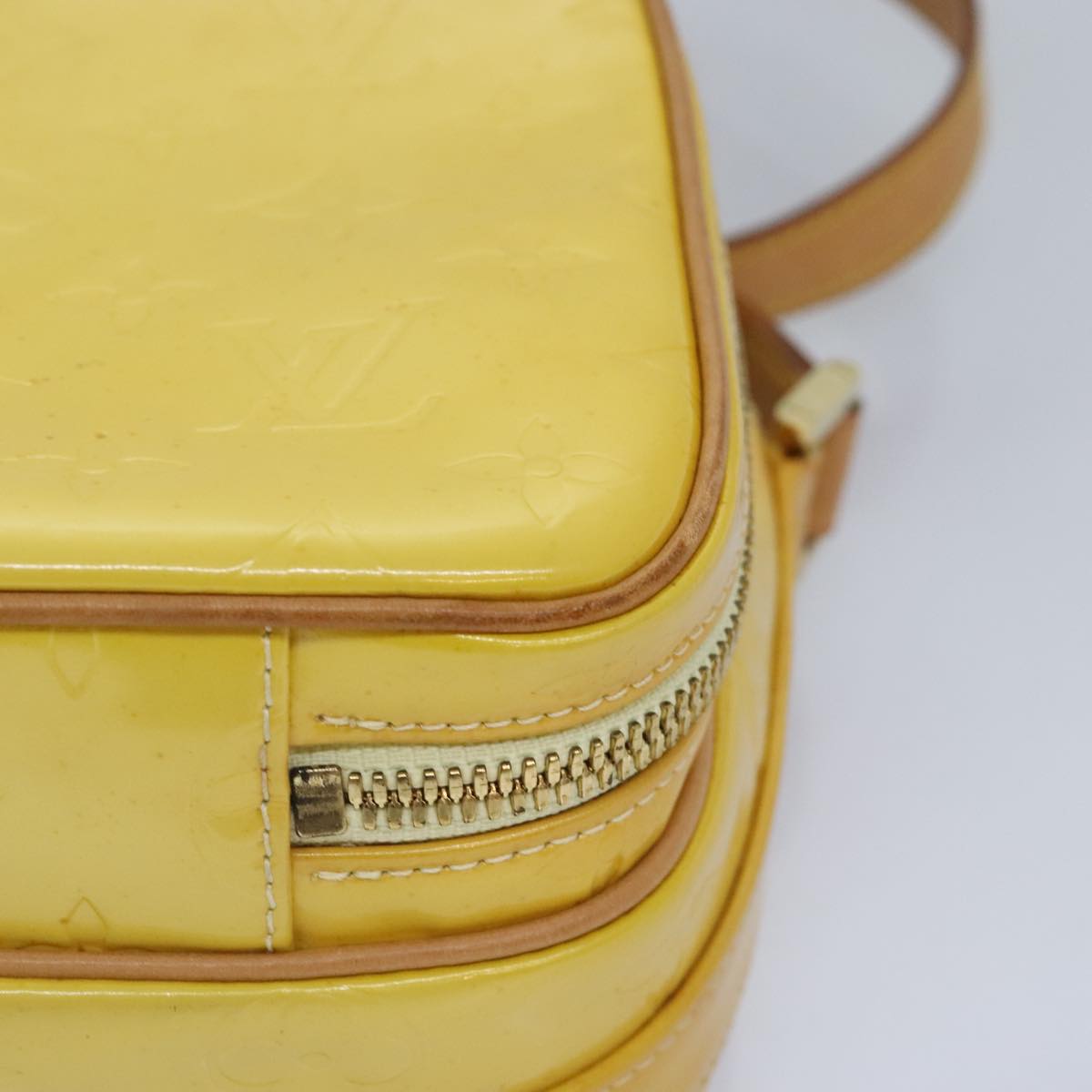 Louis Vuitton Wooster Yellow Patent Leather Shoulder Bag (Pre-Owned)