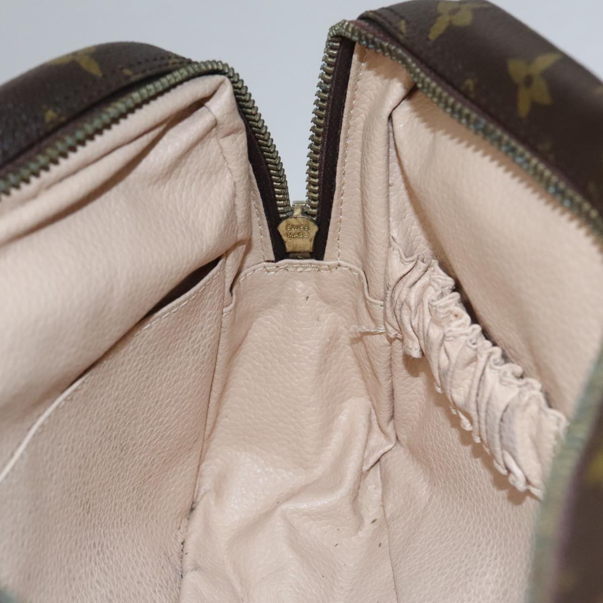 Louis Vuitton Trousse Toilette 28 Brown Canvas Clutch Bag (Pre-Owned)