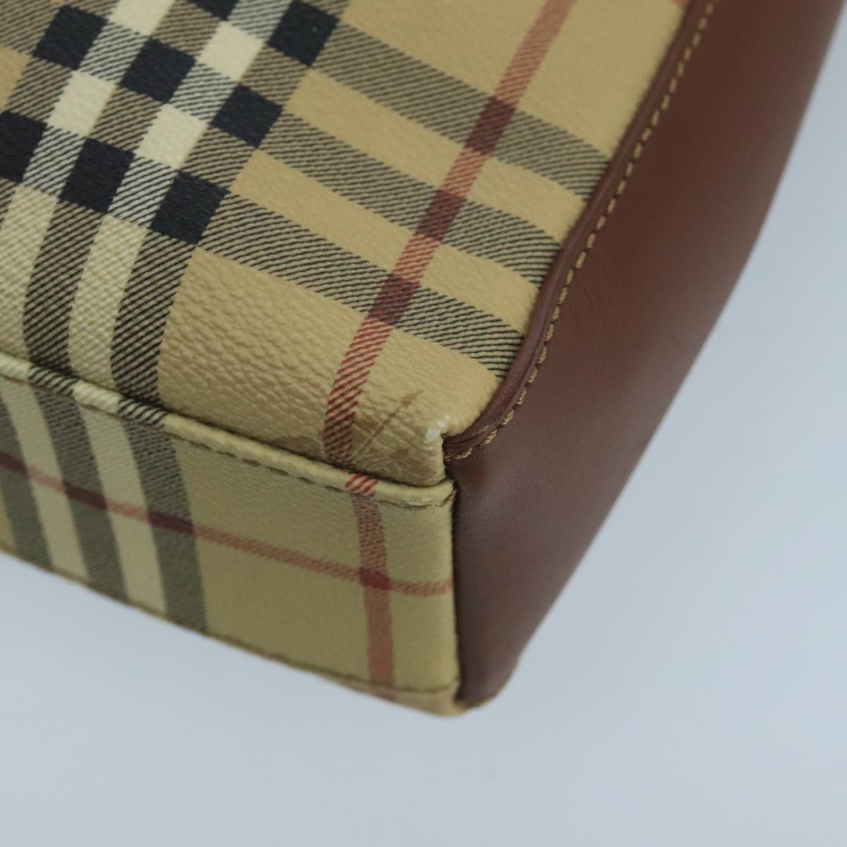 Burberry Nova Check Beige Canvas Shoulder Bag (Pre-Owned)