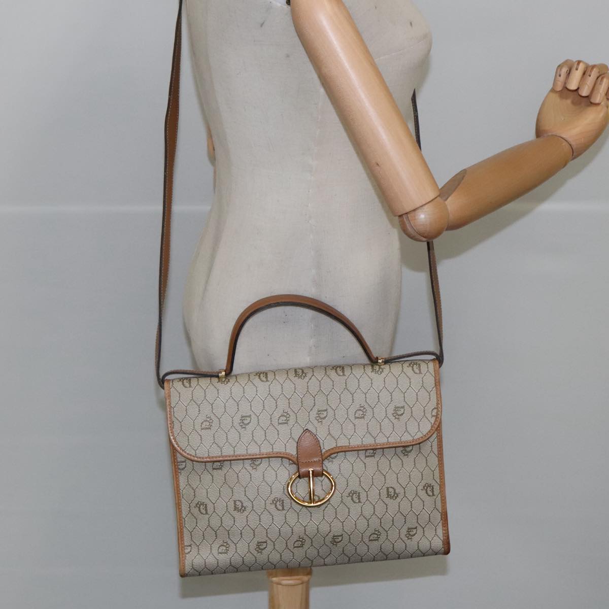 Dior Honeycomb Beige Canvas Handbag (Pre-Owned)