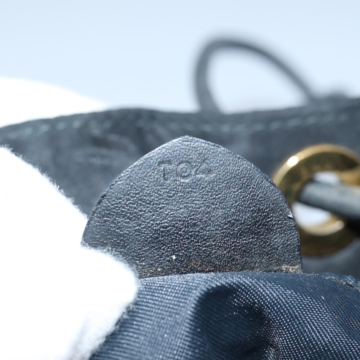 Céline Bucket 16 Black Synthetic Shoulder Bag (Pre-Owned)
