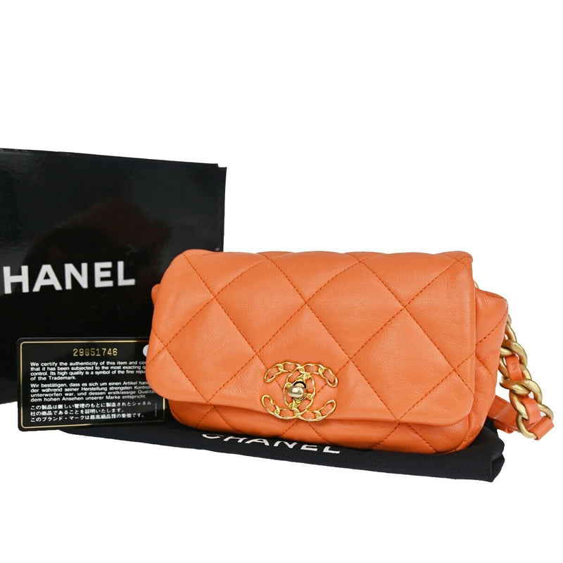 Chanel Chanel 19 Orange Leather Shoulder Bag (Pre-Owned)