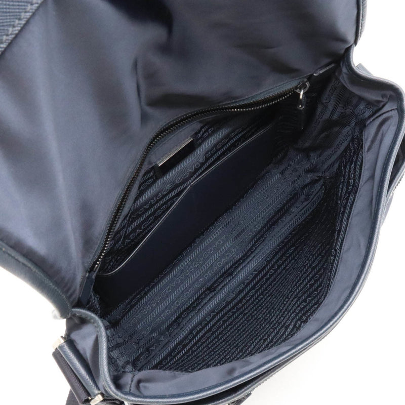 Prada Besace Black Synthetic Shoulder Bag (Pre-Owned)