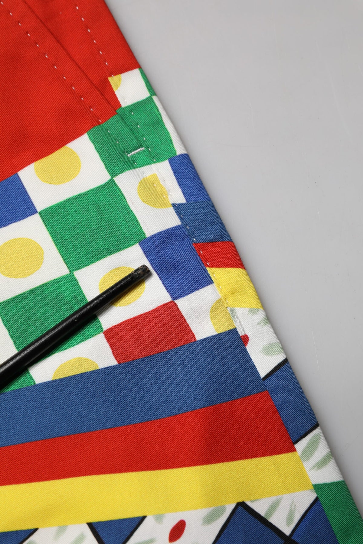 Dolce & Gabbana Multicolor Carretto Print Men Bermuda Men's Shorts (Pre-Owned)