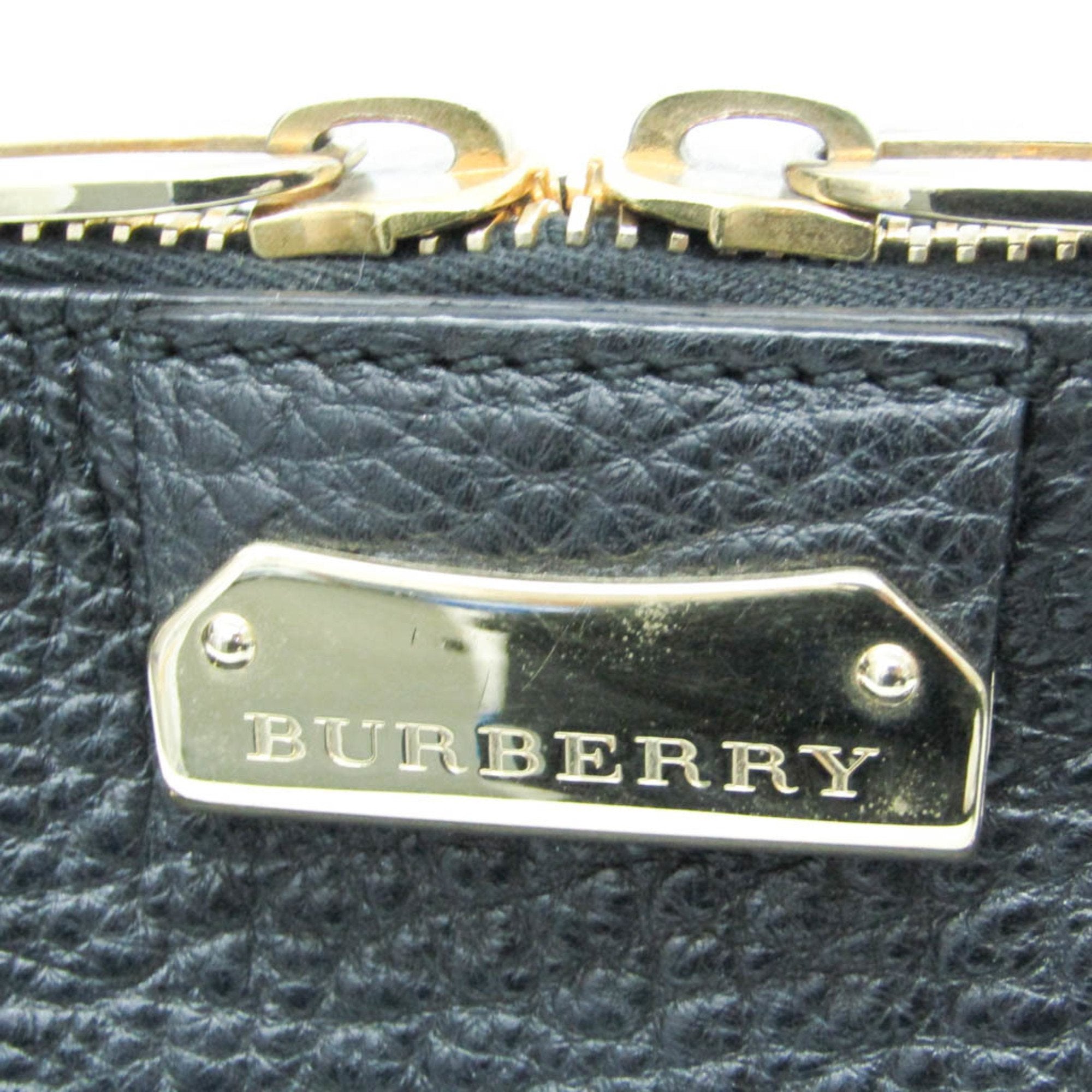 Burberry Black Leather Handbag (Pre-Owned)