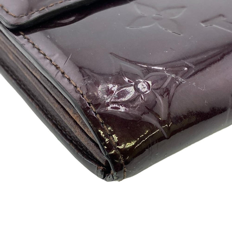Louis Vuitton Sarah Burgundy Patent Leather Wallet  (Pre-Owned)