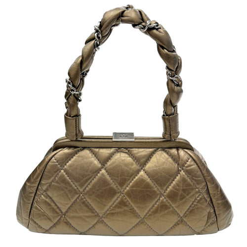 Chanel Gold Leather Handbag (Pre-Owned)