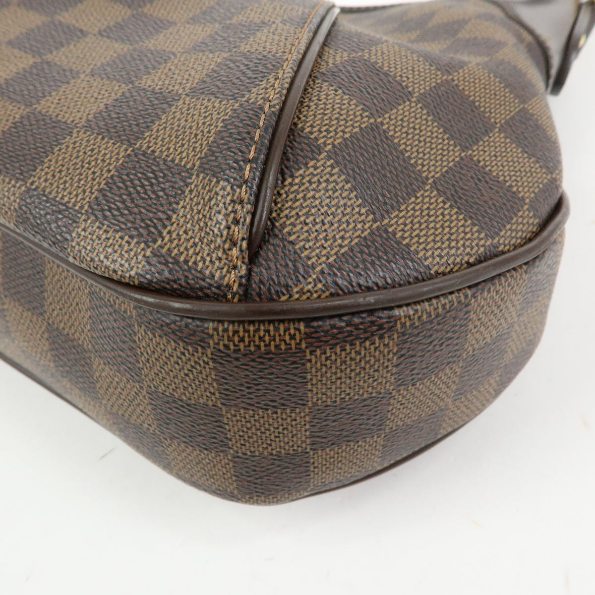 Louis Vuitton Thames Damier Brown Canvas Handbag (Pre-Owned)