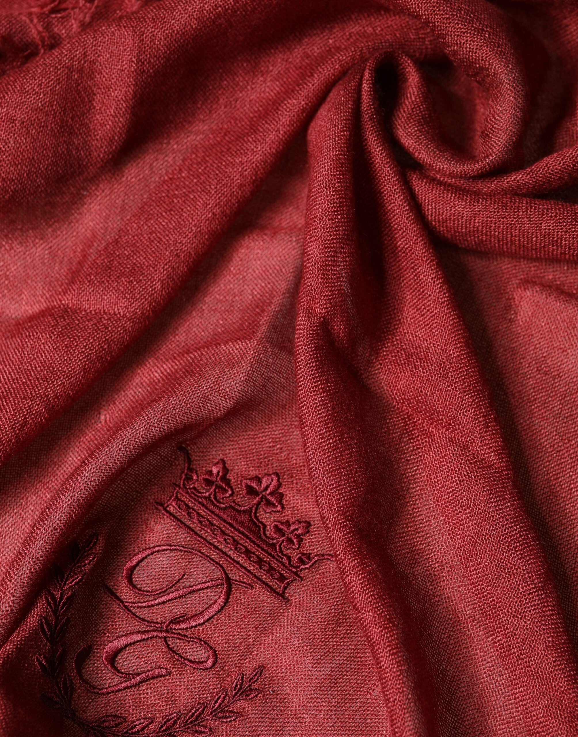 Dolce & Gabbana Red Cashmere Silk Fringe Wrap Foulard 200cm X 70cm Men's Scarf (Pre-Owned)