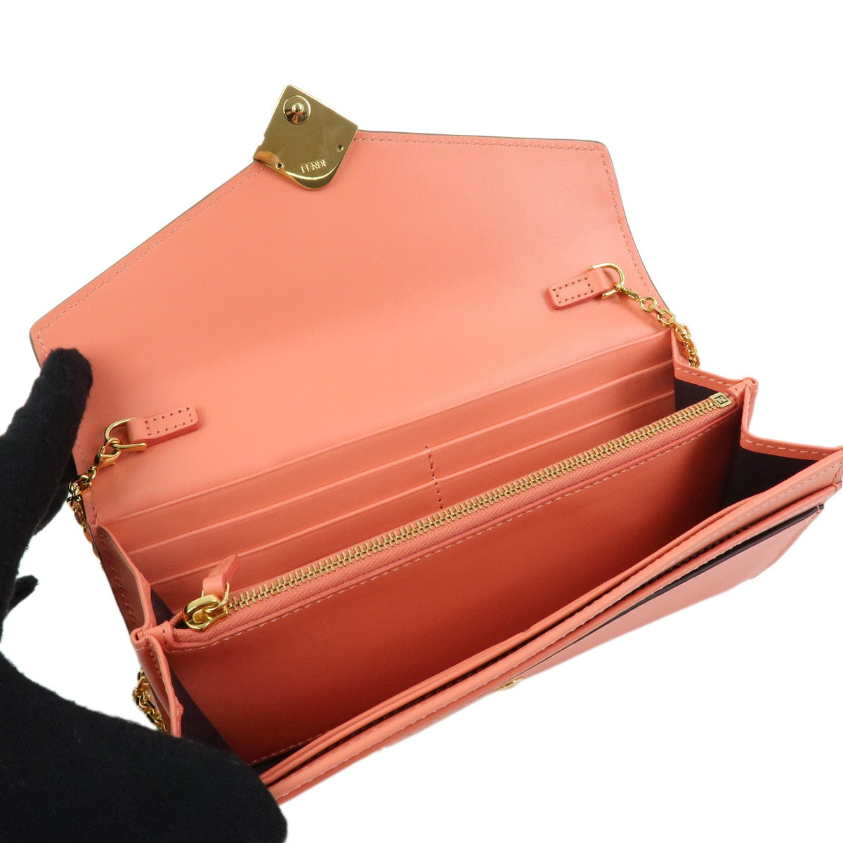 Fendi Ff Diamonds Continental Chain Leather Pink Leather Crossbody Bag Bag (Pre-Owned)