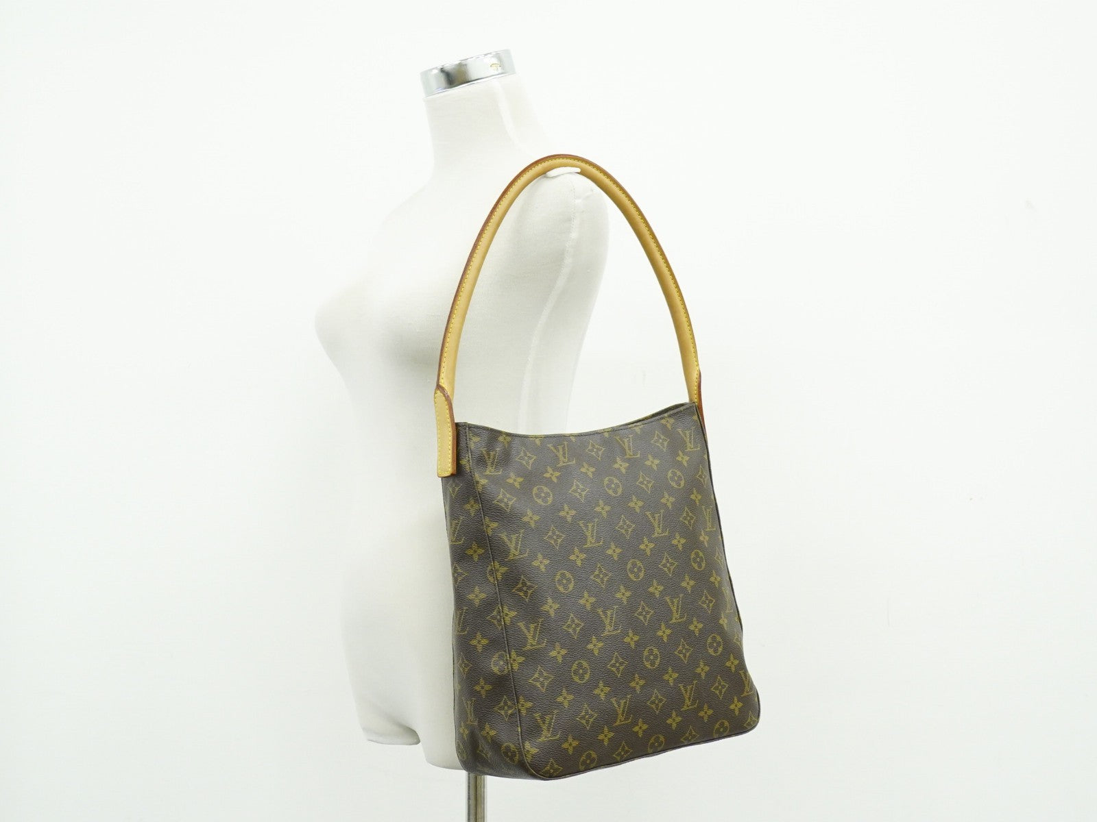 Louis Vuitton Monogram Looping Monogram Canvas Brown Canvas Shoulder Bag Bag (Pre-Owned)