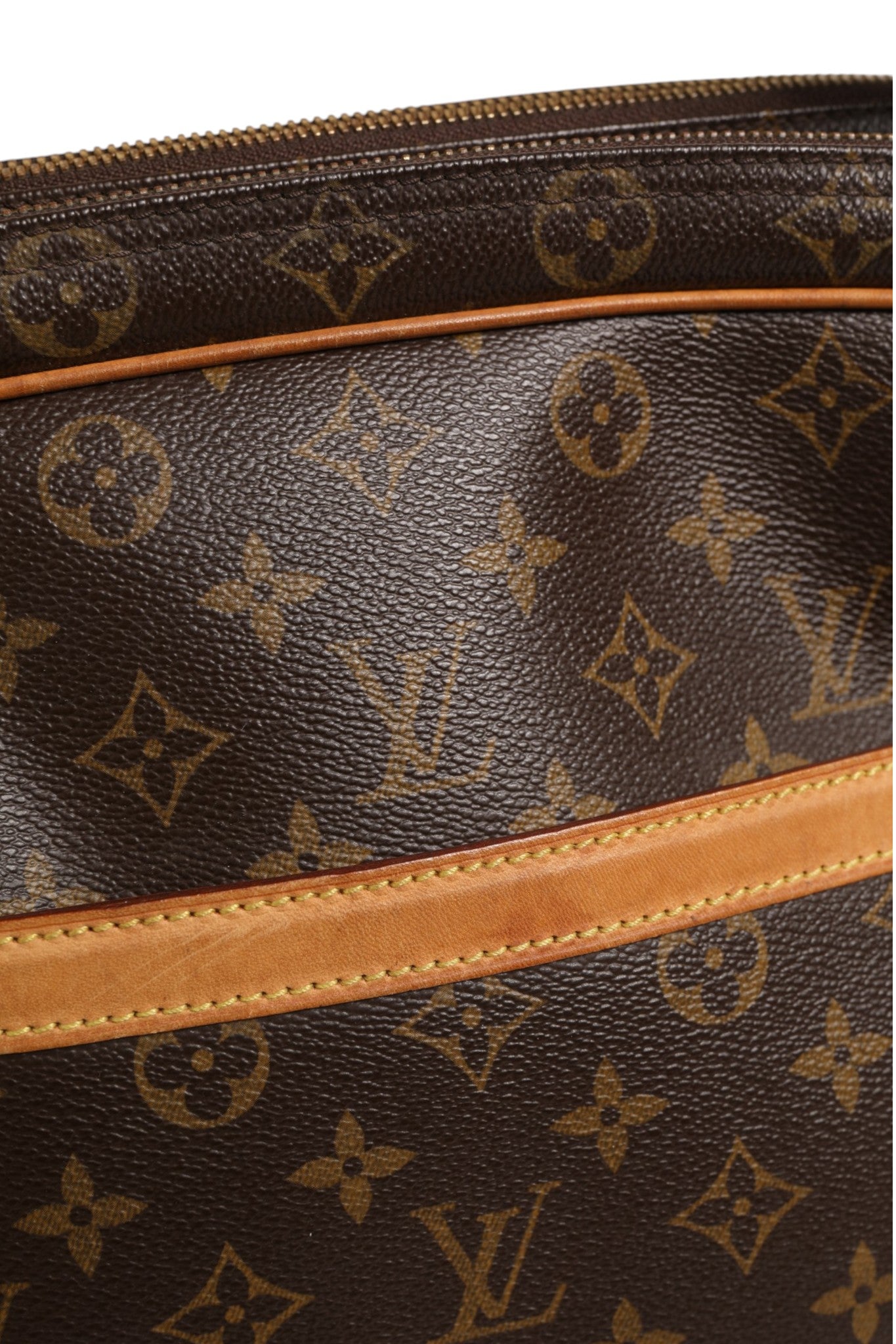 Louis Vuitton Monogram Reporter Women's GM (Pre-Owned)