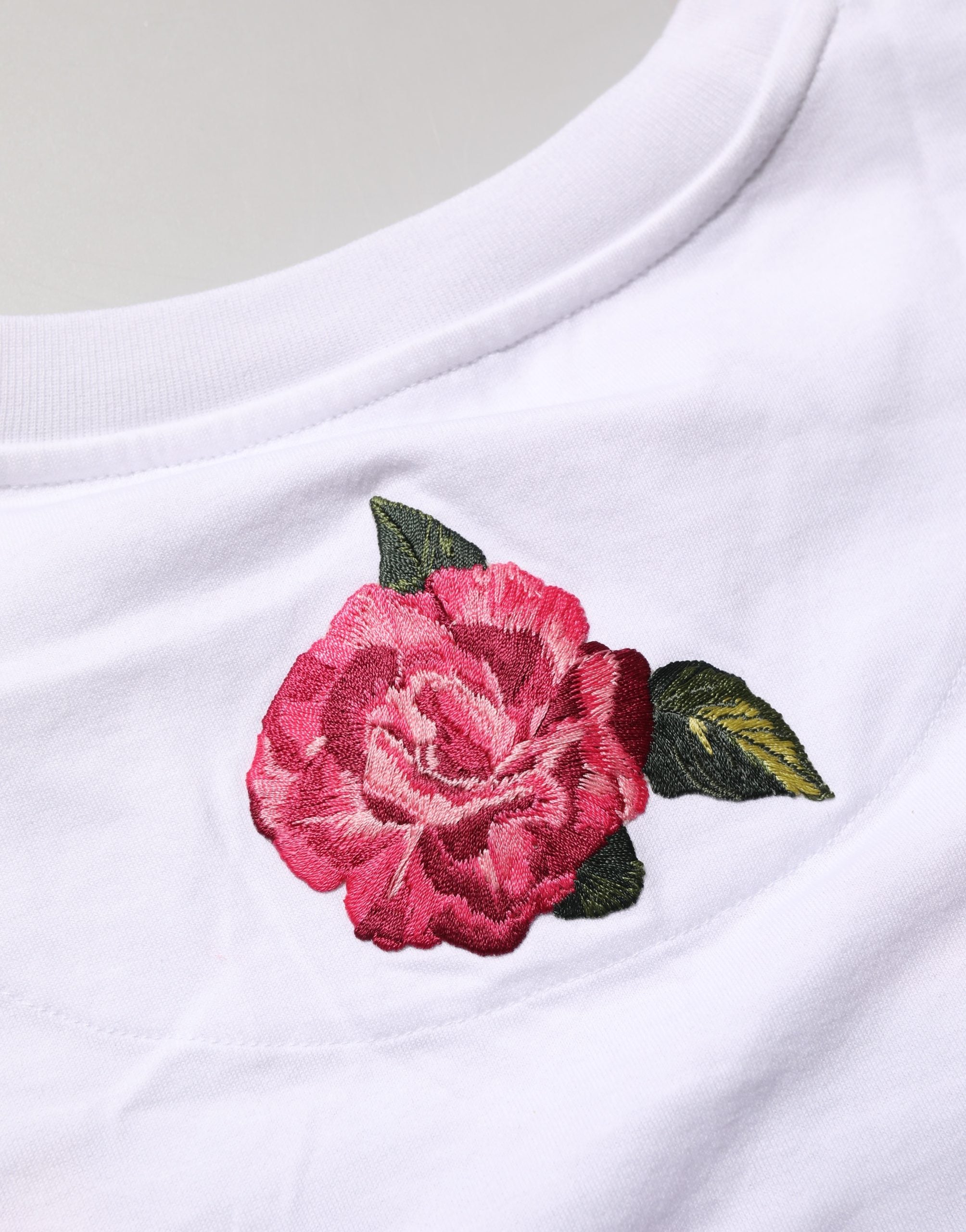 Dolce & Gabbana White DG Floral Cotton Jersey Crop Women's T-shirt (Pre-Owned)