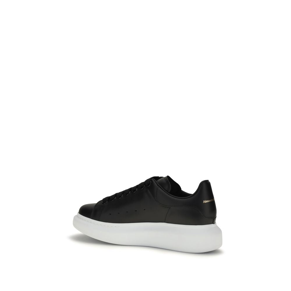 Alexander McQueen Black Calf Leather Bos Taurus Platform Women's Sneakers