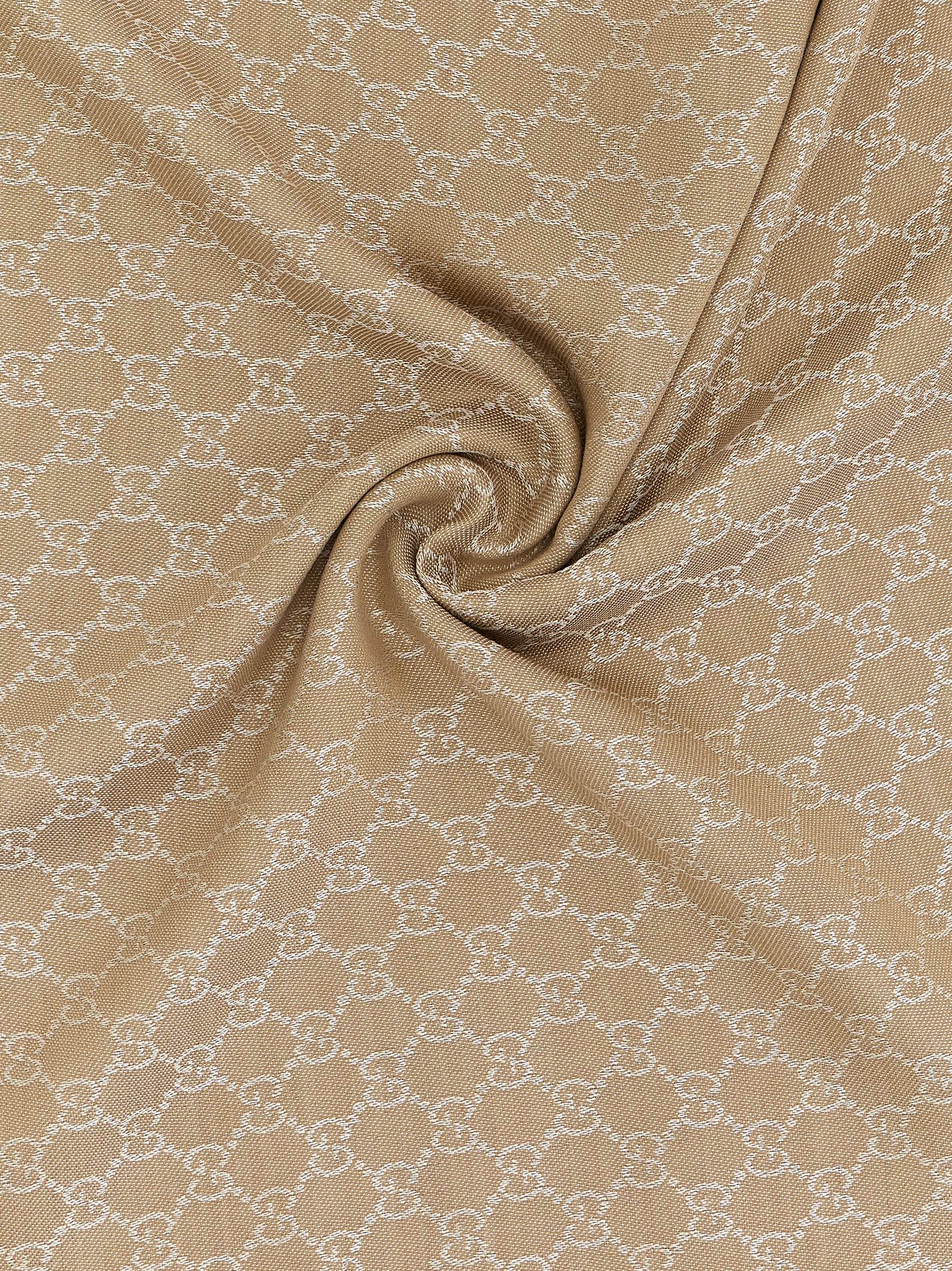 Gucci Beige Silk Women's Scarf