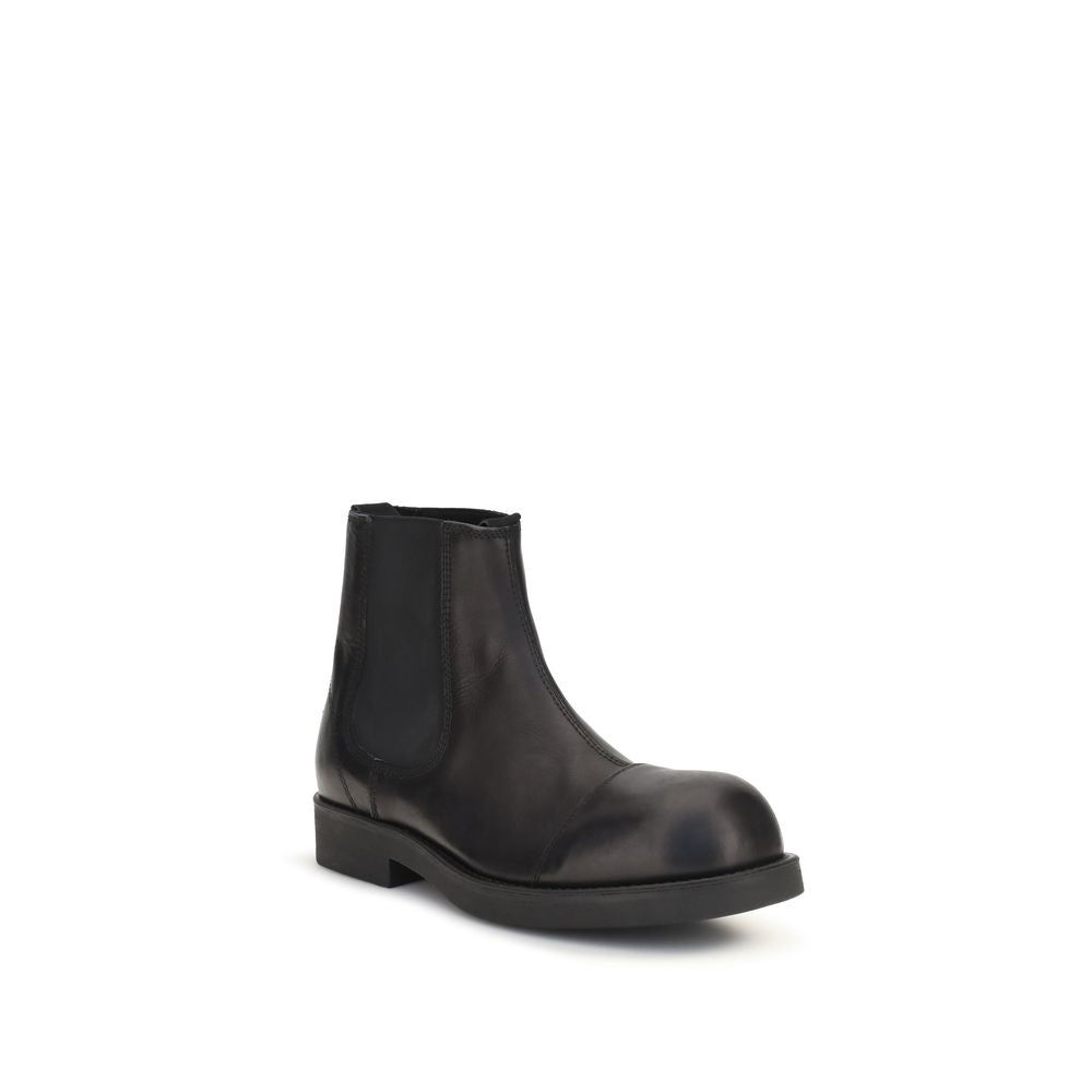 MM6 Black Calf Leather Bos Taurus Chelsea Men's Boots