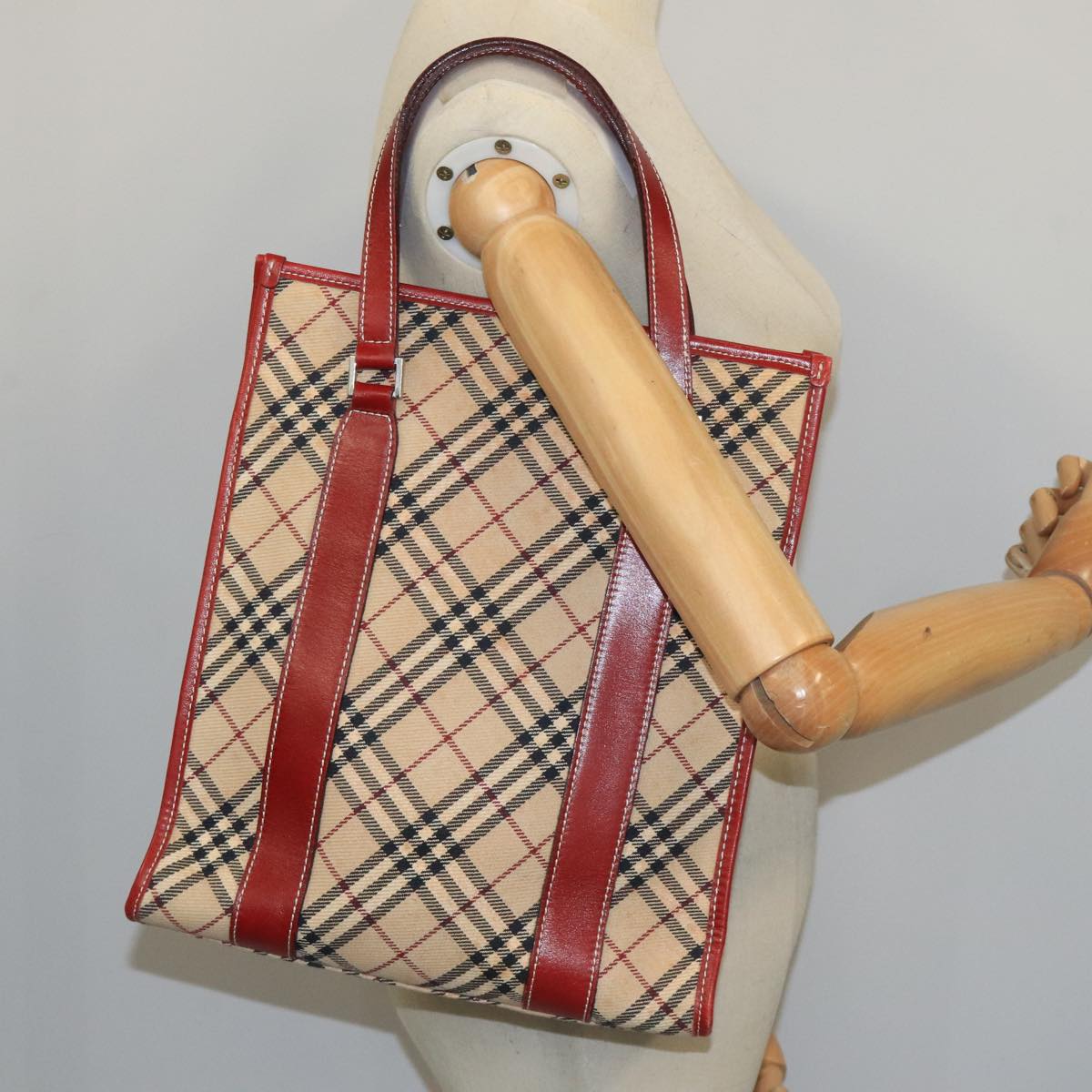 Burberry Nova Check Beige Canvas Tote Bag (Pre-Owned)