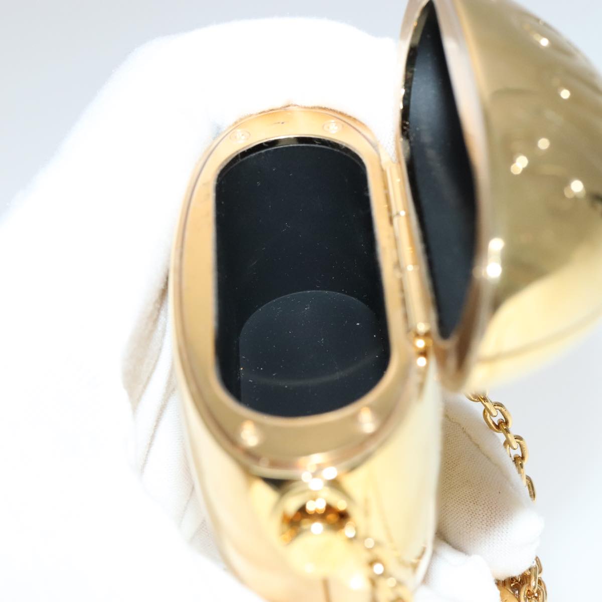 Louis Vuitton Gold Metal Necklace Jewelry (Pre-Owned)