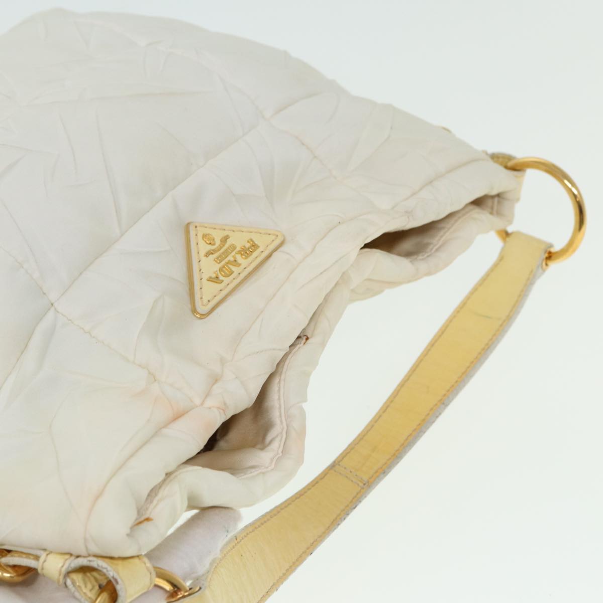 Prada White Synthetic Shoulder Bag (Pre-Owned)