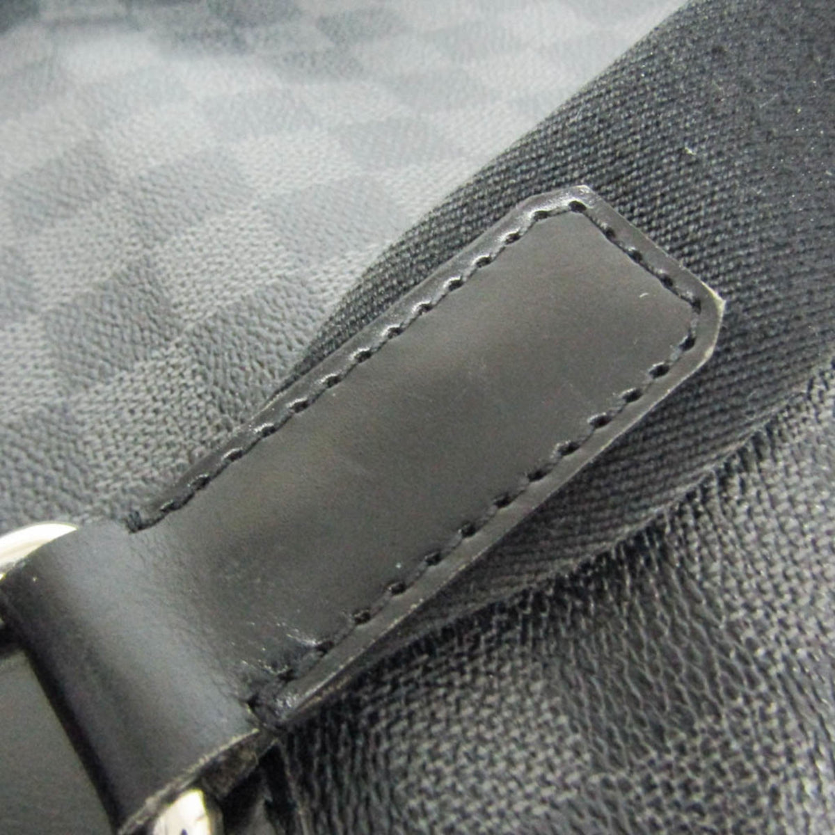 Louis Vuitton Thomas Damier Graphite Black Canvas Shoulder Bag Bag (Pre-Owned)