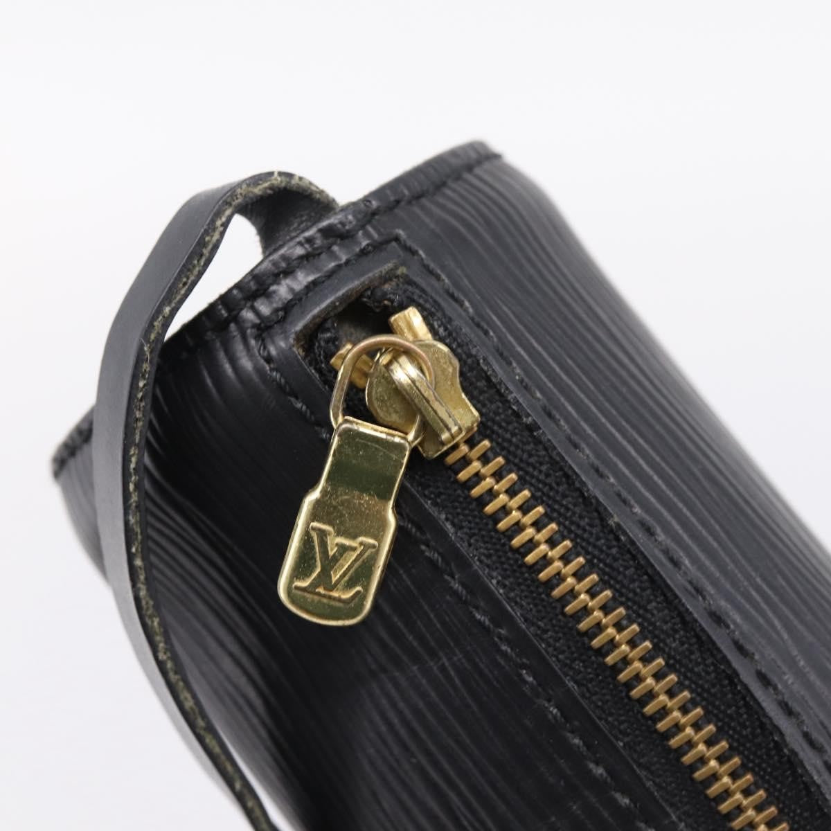 Louis Vuitton Soufflot Pochette Epi Leather Black Leather Clutche & Pouche Bag (Pre-Owned)