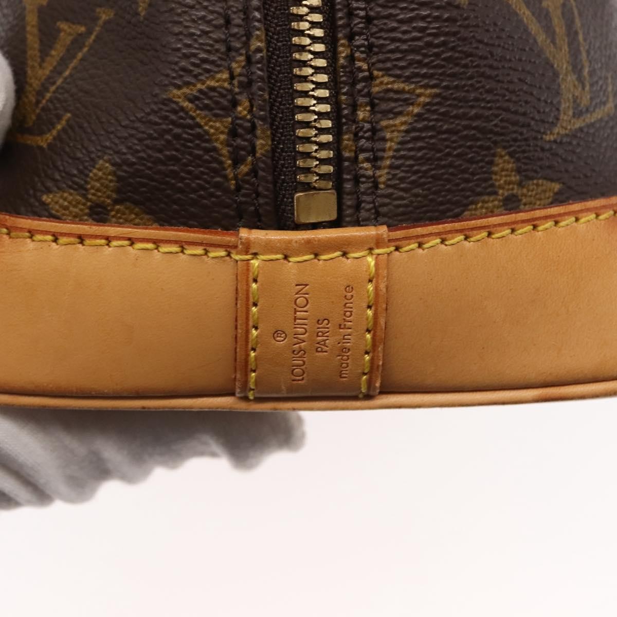 Louis Vuitton Alma Monogram Canvas Brown Canvas Handbag (Pre-Owned)