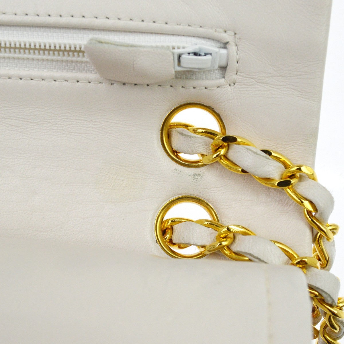 Chanel Vintage Classic Double Flap Quilted Lambskin White Leather Handbag (Pre-Owned)
