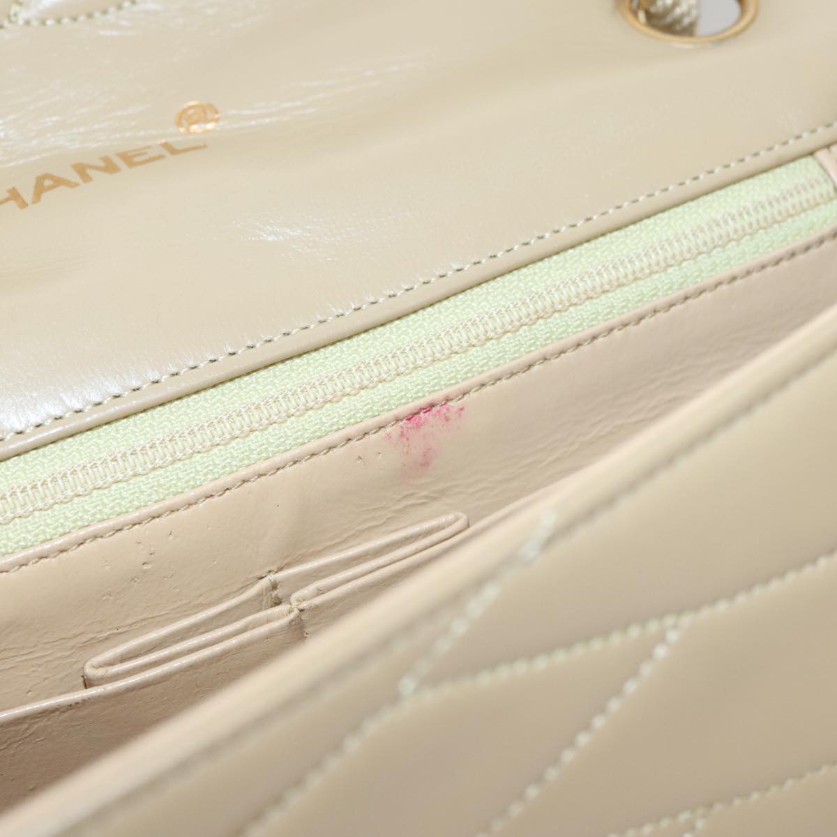 Chanel Single Flap Beige Calfskin Shoulder Bag (Pre-Owned)