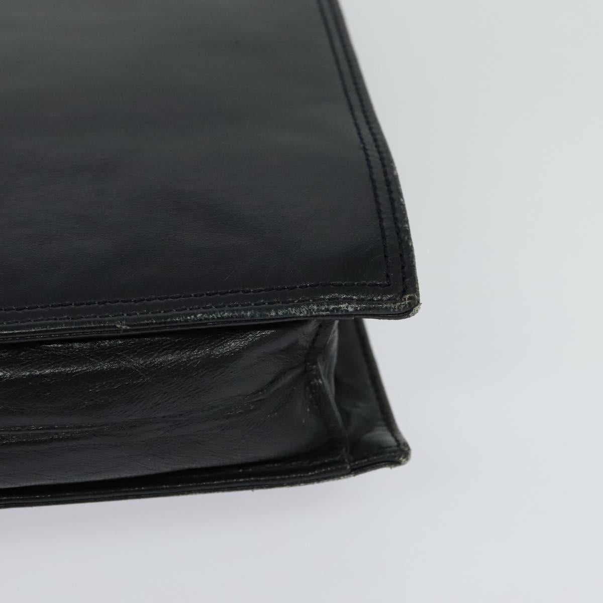 Yves Saint Laurent Black Leather Clutch Bag (Pre-Owned)