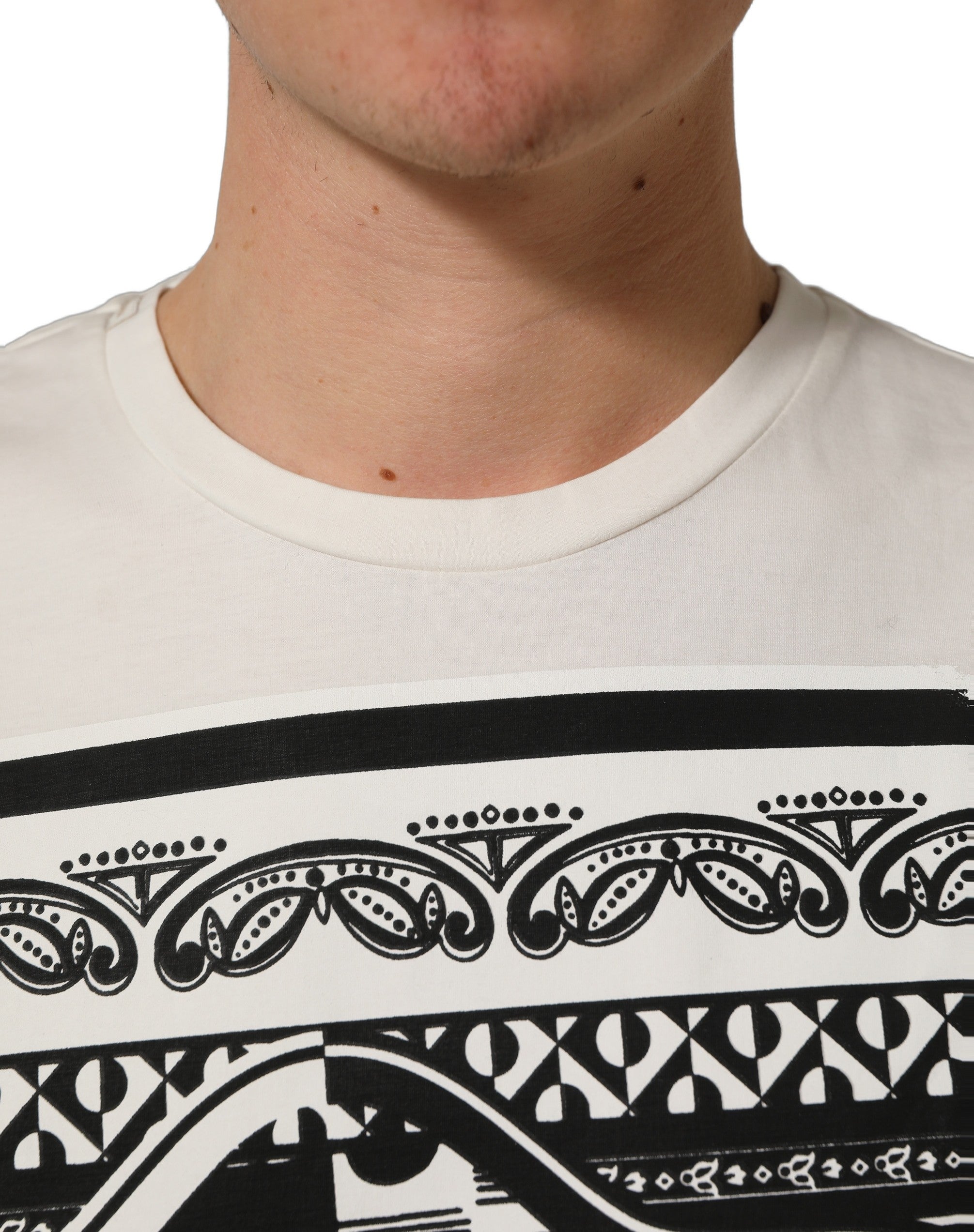 Dolce & Gabbana White Bandana Print Cotton Crew Neck Men's T-shirt (Pre-Owned)