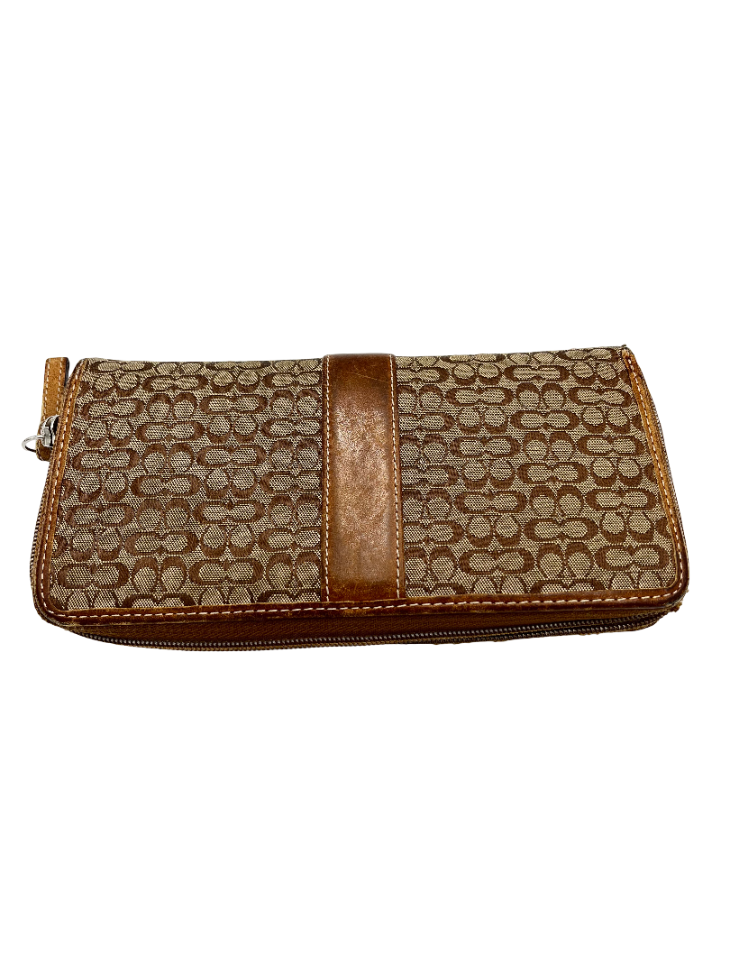 Coach Tabby Beige Beige Canvas Wallets Accessory (Pre-Owned)