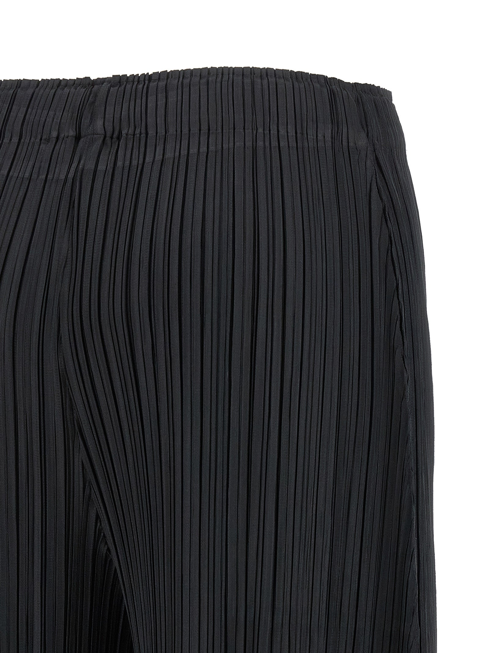 PLEATS PLEASE ISSEY MIYAKE Black Polyester Women's Pants