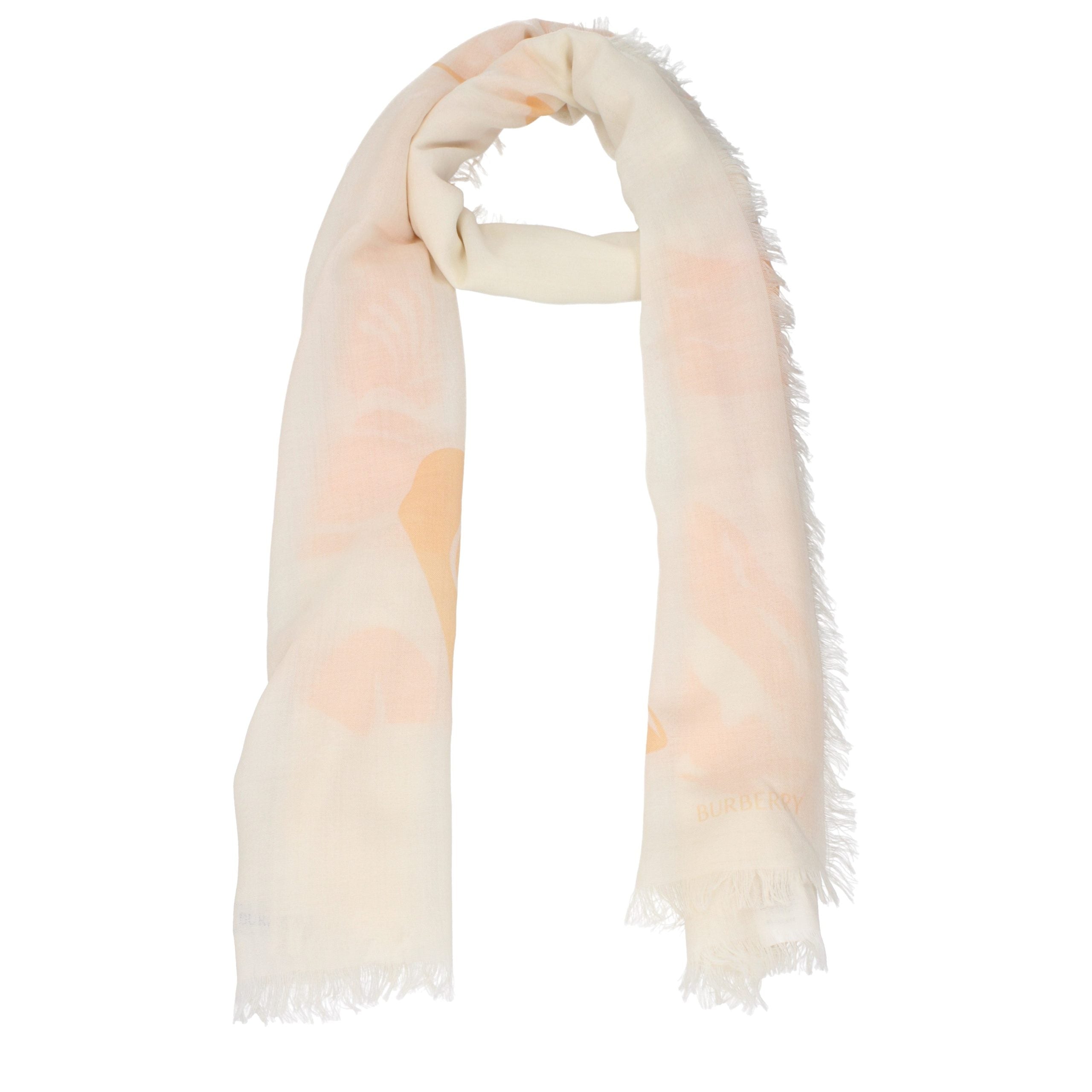 Burberry Beige Wool Women's Scarf
