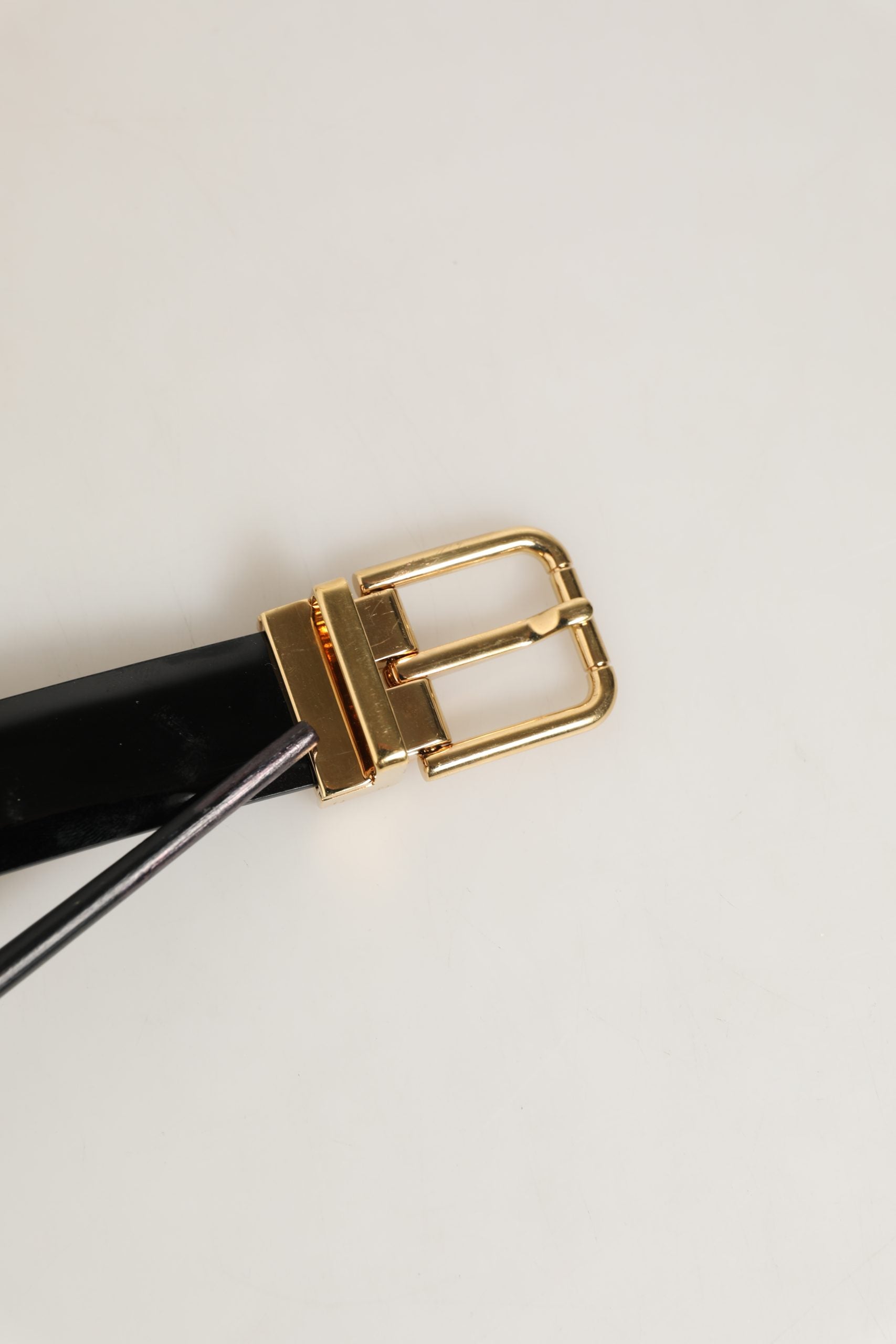 Dolce & Gabbana Black Classic Leather Gold Tone Buckle Men's Belt (Pre-Owned)