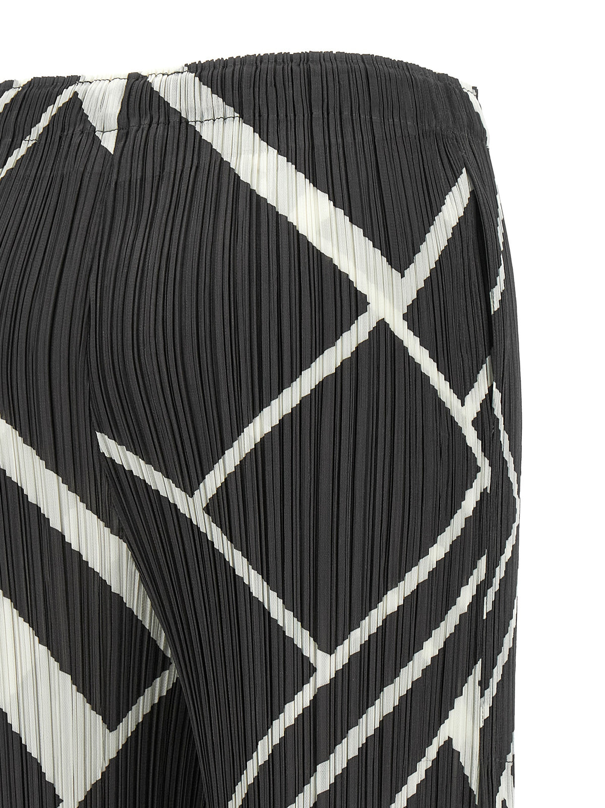 PLEATS PLEASE ISSEY MIYAKE Gray Polyester Casual Women's Pants