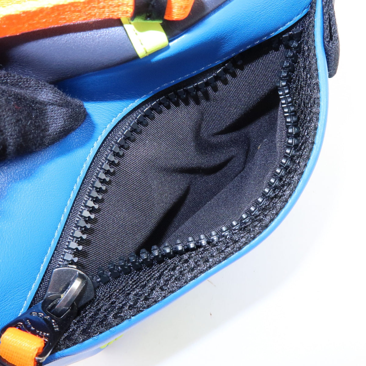 Coach Handbag Sling Blue Leather Handbag (Pre-Owned)