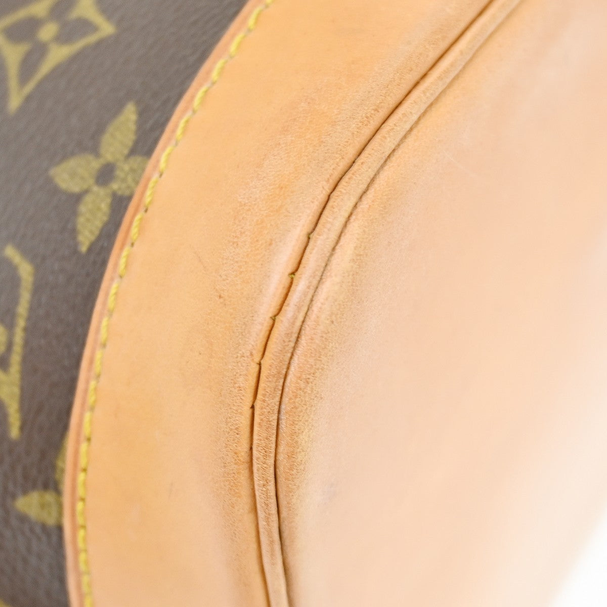 Louis Vuitton Alma Monogram Brown Canvas Handbag (Pre-Owned)